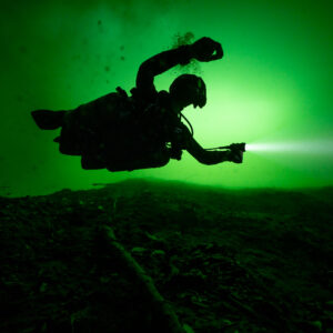 Sidemount diver in Cenote Orquidea